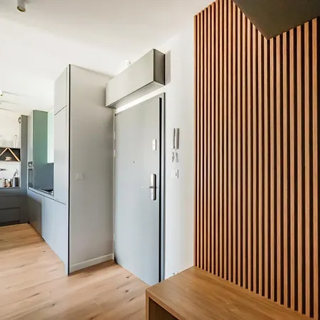 River Paradise With Parking Spot *