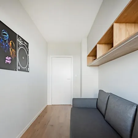 River Paradise With Parking Spot Apartament Wrocław