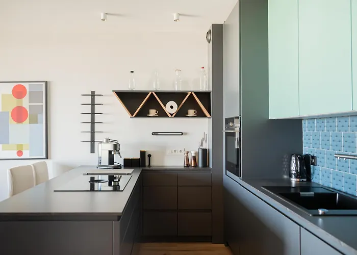 River Paradise With Parking Spot *